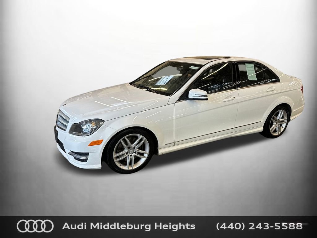 Used 2013 Mercedes-Benz C 300 4MATIC Sedan image 2