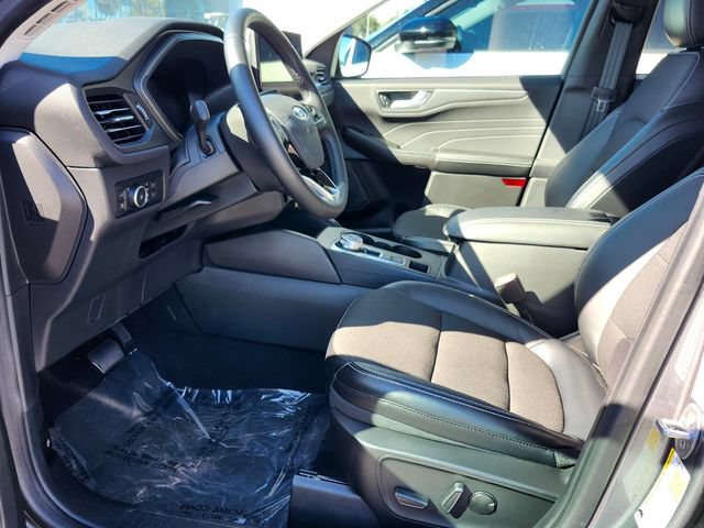 Used 2023 Ford Escape SE FWD image 9