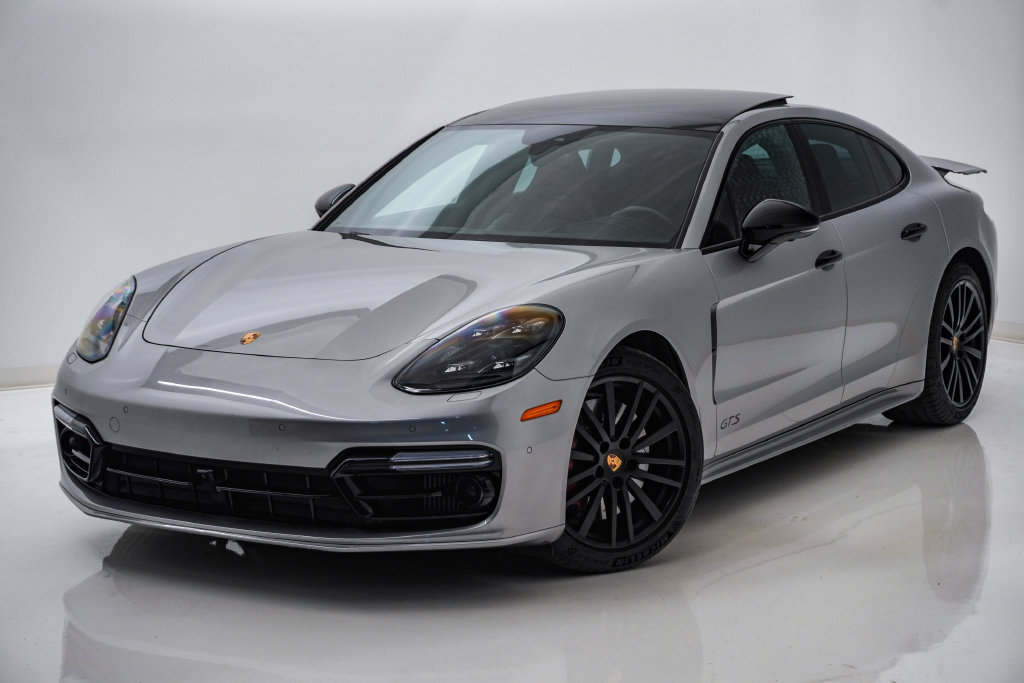 Used 2019 Porsche Panamera GTS AWD/4WD image 3