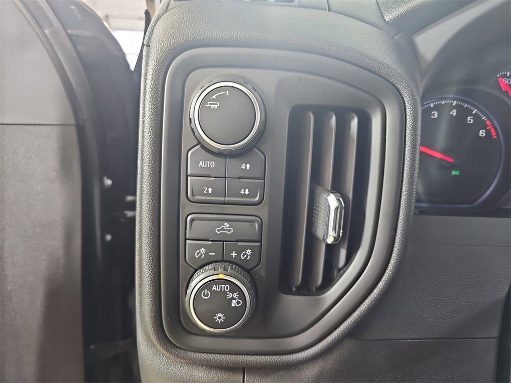 Certified 2023 Chevrolet Silverado 1500 Custom Trail Boss w/ LPO, Dark Essentials Package image 30