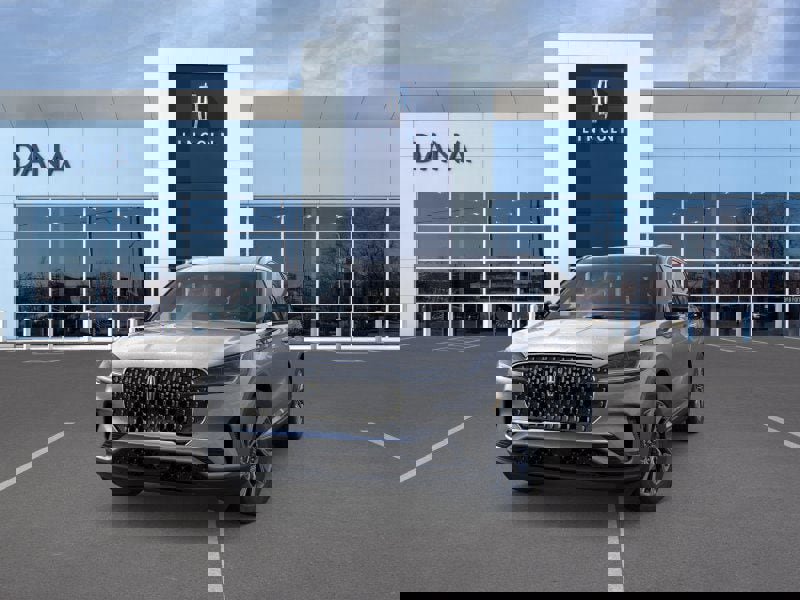 New 2025 Lincoln Aviator AWD image 2