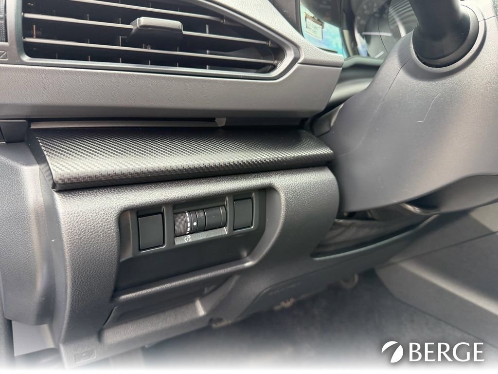 Used 2024 Subaru Crosstrek 2.0i Premium AWD/4WD image 24