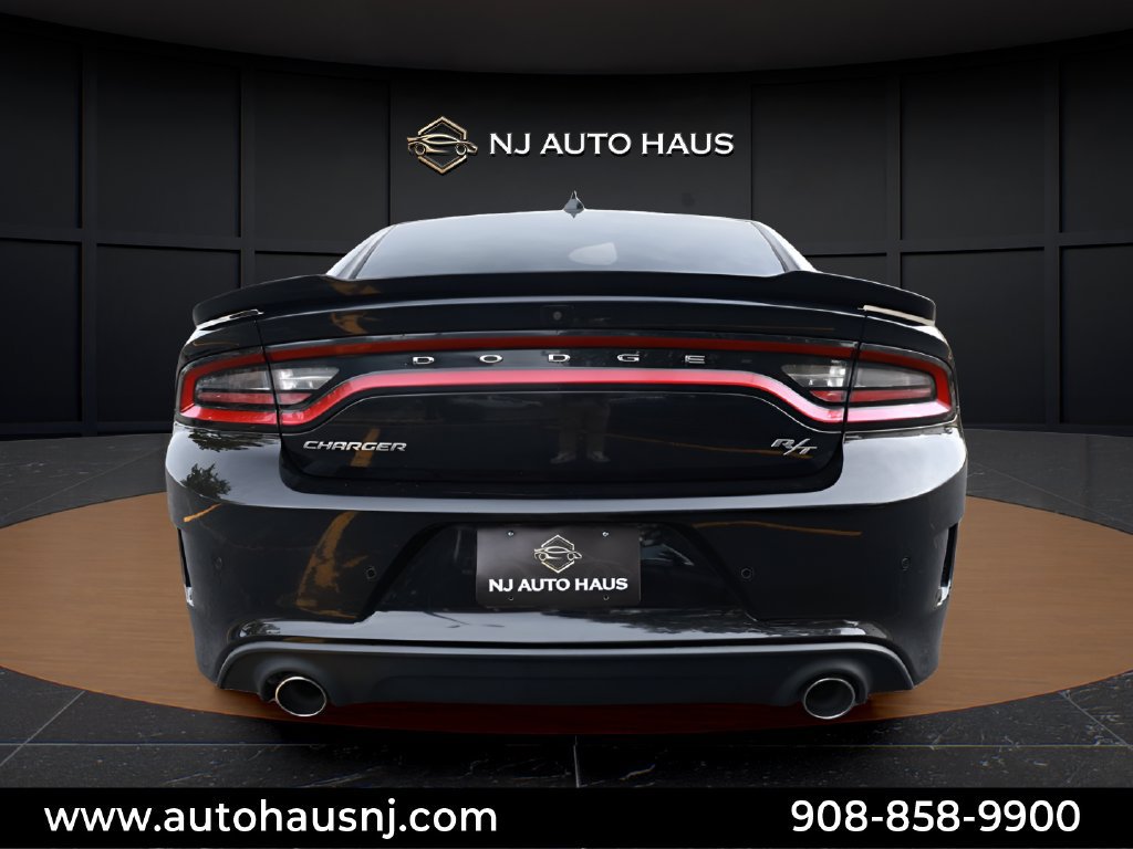 Used 2021 Dodge Charger R/T w/ Plus Group RWD image 13