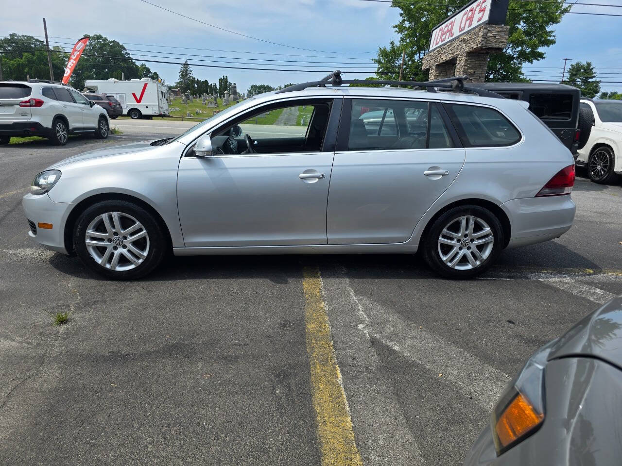 Used 2011 Volkswagen Jetta TDI FWD image 6