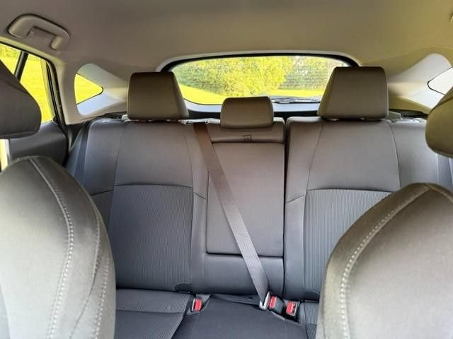 Used 2024 Toyota Venza LE AWD/4WD image 8