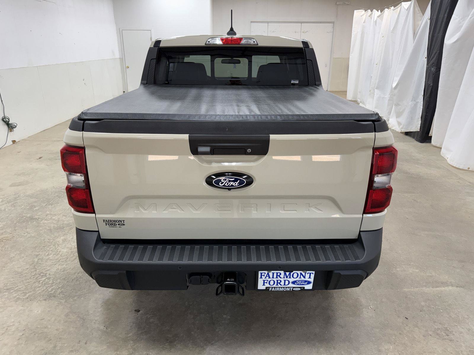 Used 2025 Ford Maverick Lariat w/ 4K Tow Package AWD/4WD image 10