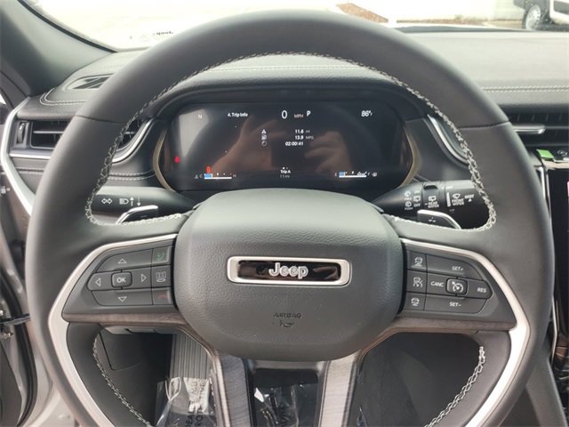 New 2025 Jeep Grand Cherokee Limited image 27