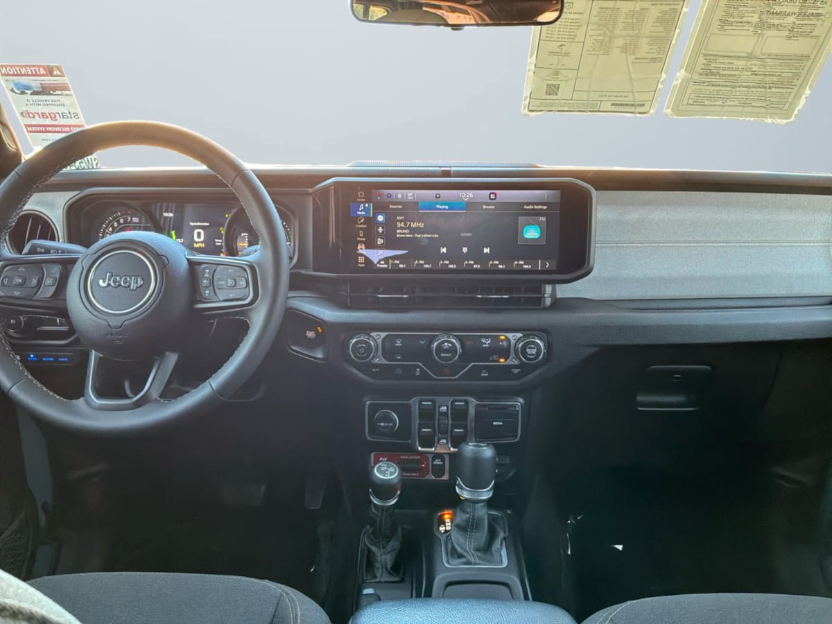 Used 2025 Jeep Wrangler Unlimited Sport S 4xe AWD/4WD image 10