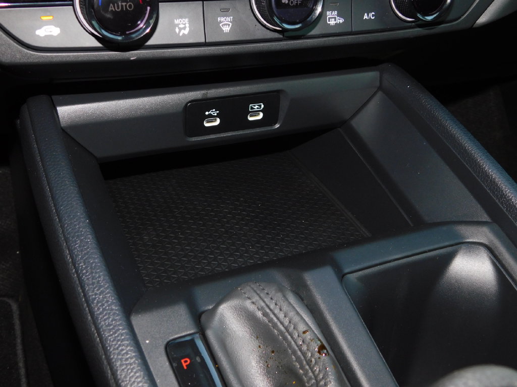 Used 2025 Honda Accord SE image 32