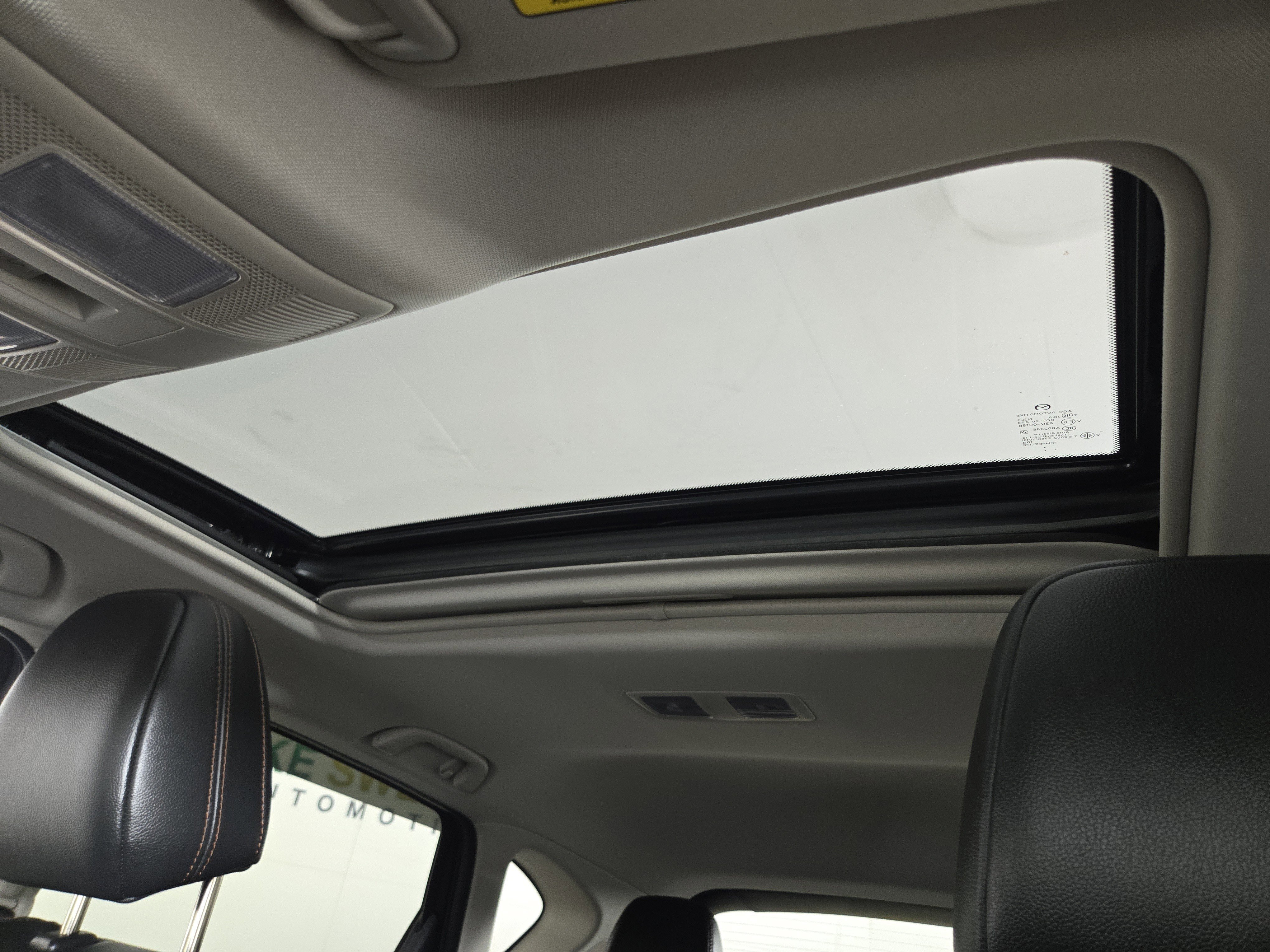 Used 2022 MAZDA CX-5 AWD 2.5 S w/ Premium Package image 22