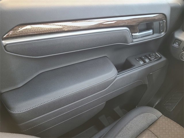 New 2025 Chevrolet Silverado 1500 LT image 29