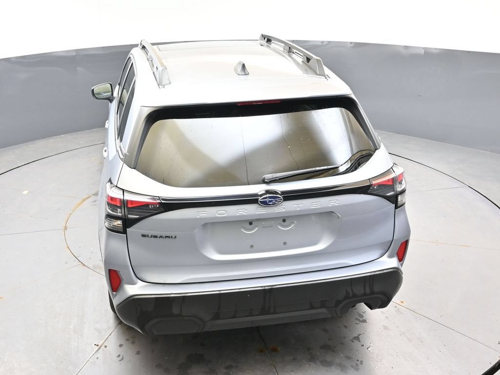 Certified 2025 Subaru Forester Premium AWD/4WD image 39