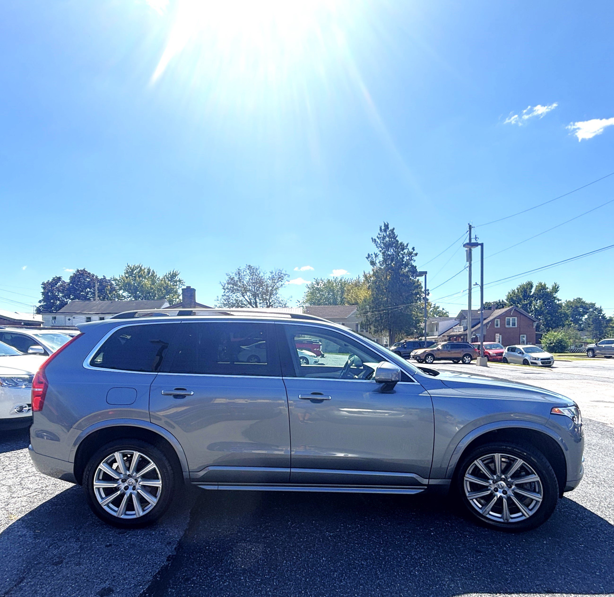 Used 2016 Volvo XC90 T6 Momentum image 6