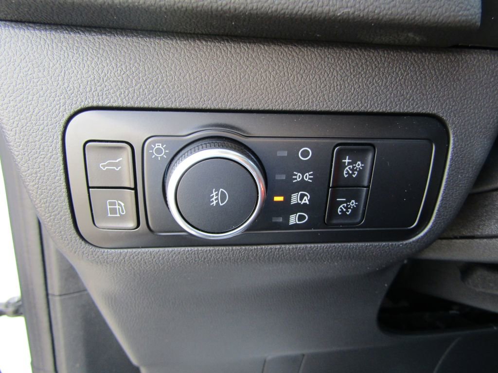 Used 2023 Ford Escape ST-Line Select w/ Tech Pack #2 AWD/4WD image 24