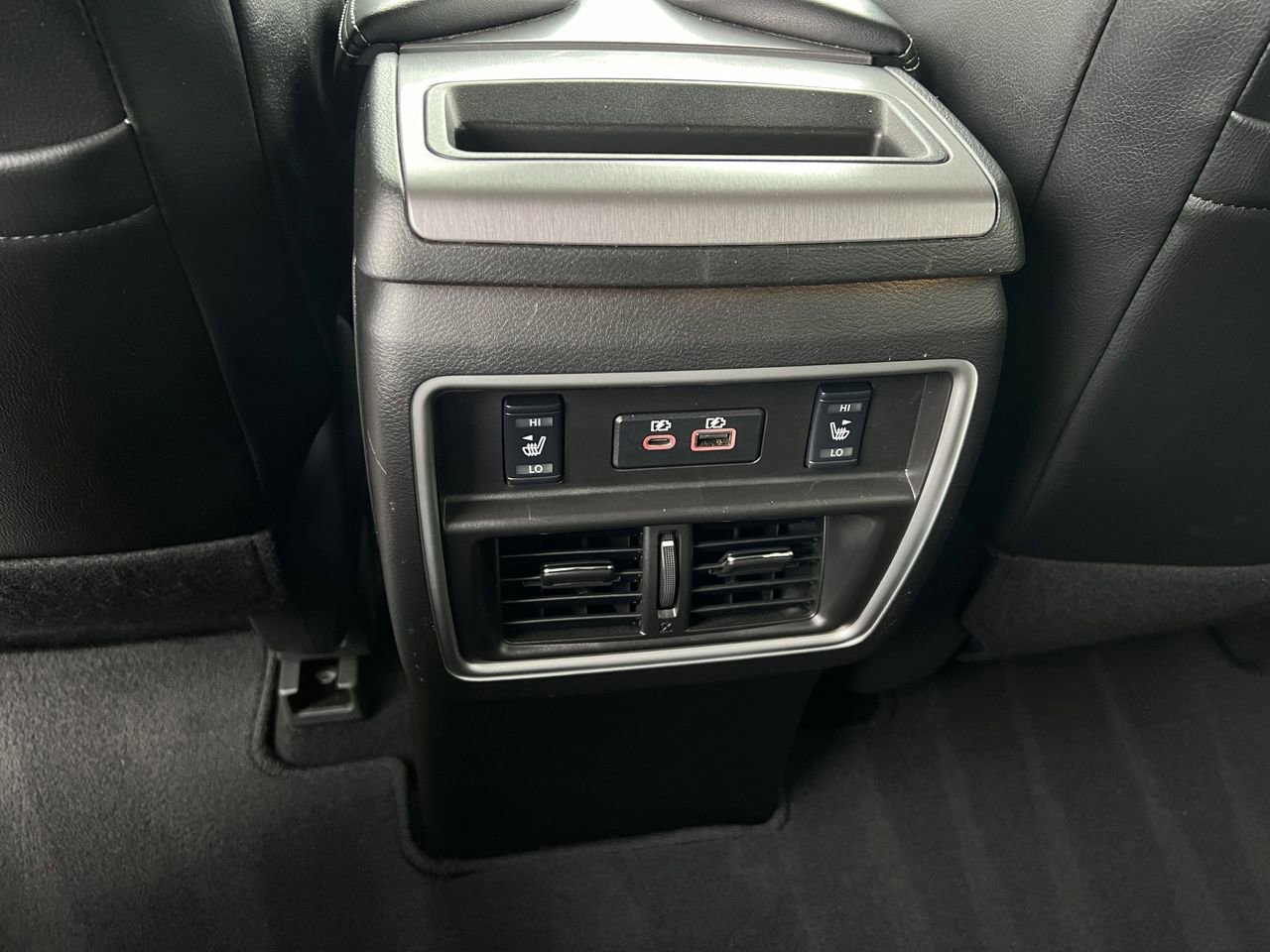 Used 2023 Nissan Murano SL w/ SL Moonroof Package FWD image 25