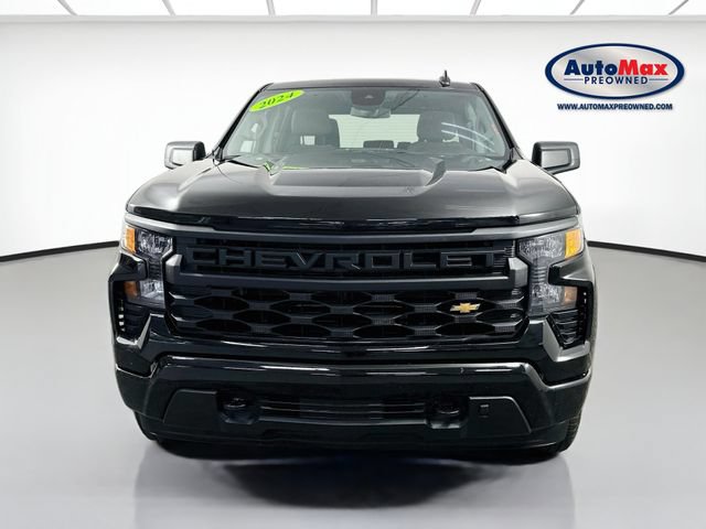 Used 2024 Chevrolet Silverado 1500 Custom AWD/4WD image 2