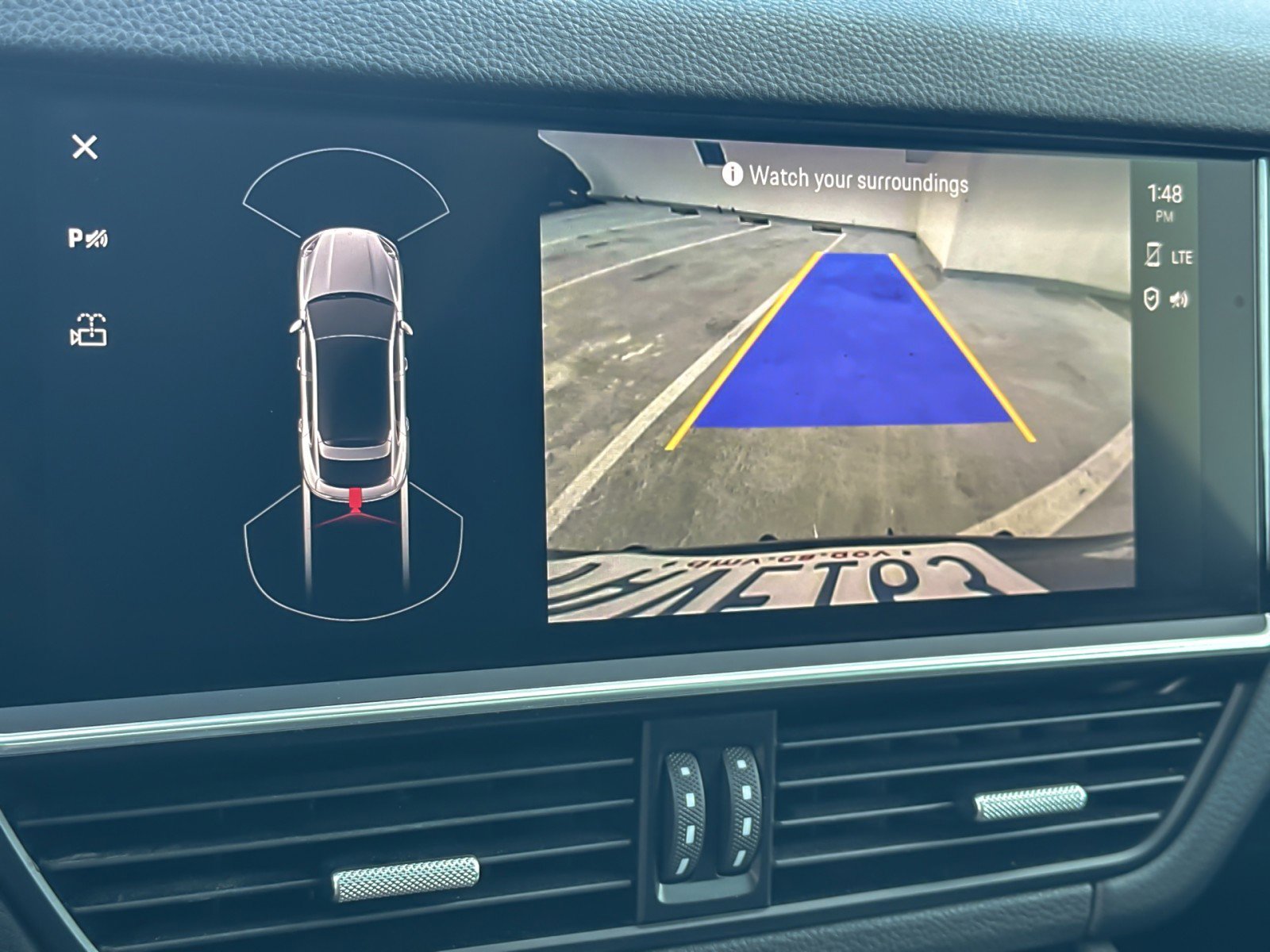 Used 2022 Porsche Cayenne Coupe image 20