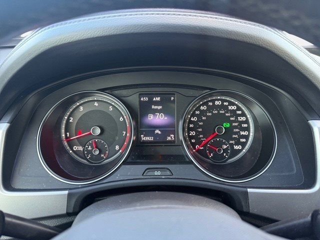 Used 2021 Volkswagen Atlas SE w/ Panoramic Sunroof Package image 16