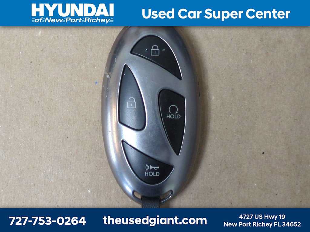 Used 2025 Hyundai Elantra Sport FWD image 29