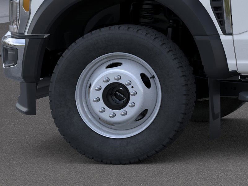 New 2025 Ford F550 4x4 Regular Cab Super Duty image 19