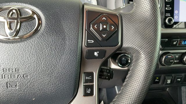 Used 2020 Toyota Tacoma Limited AWD/4WD image 13