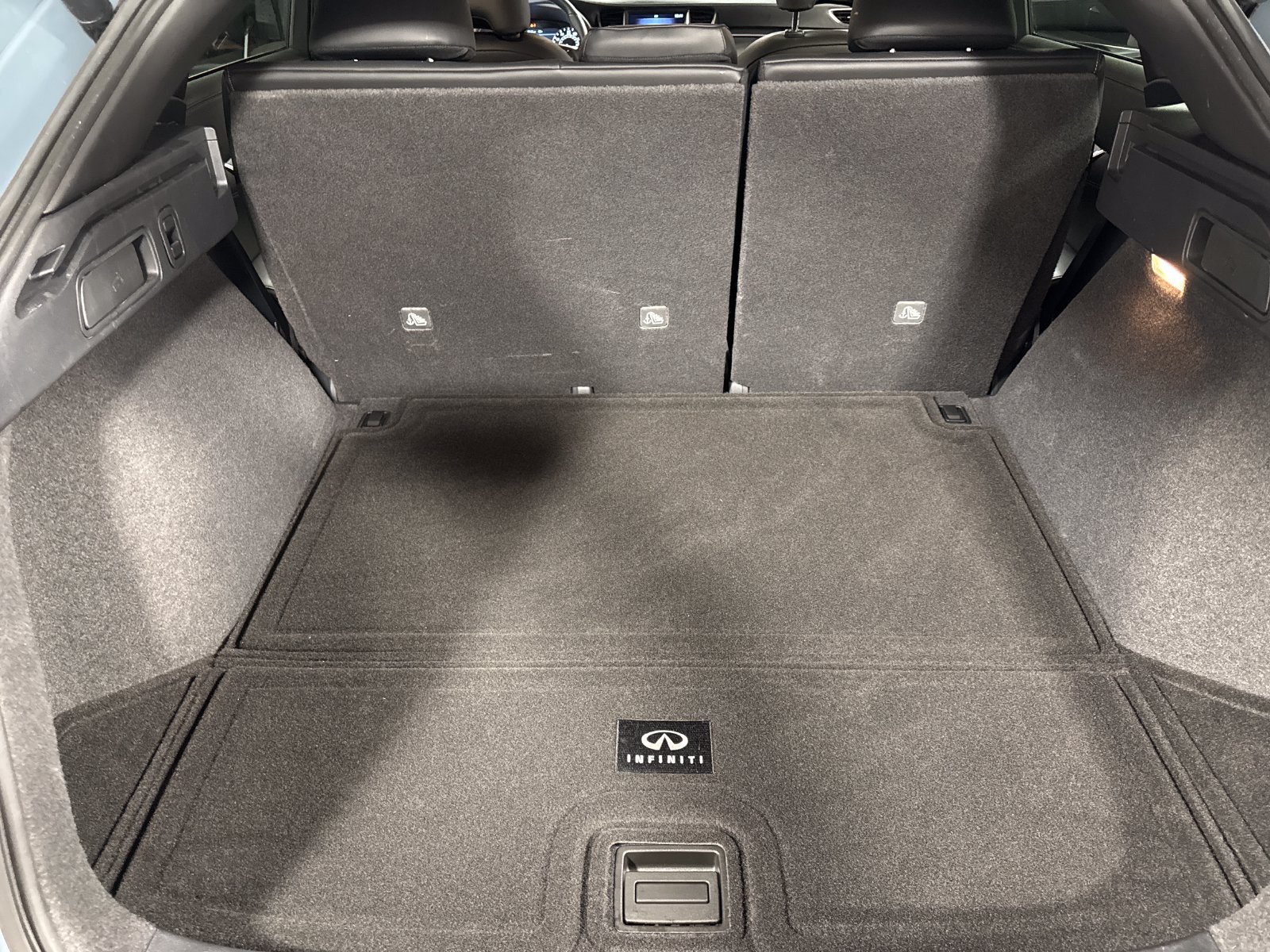 Certified 2025 INFINITI QX55 Luxe w/ Cargo Package AWD/4WD image 28