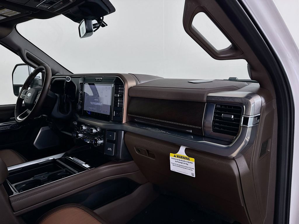New 2025 Ford F250 King Ranch w/ Chrome Package image 31