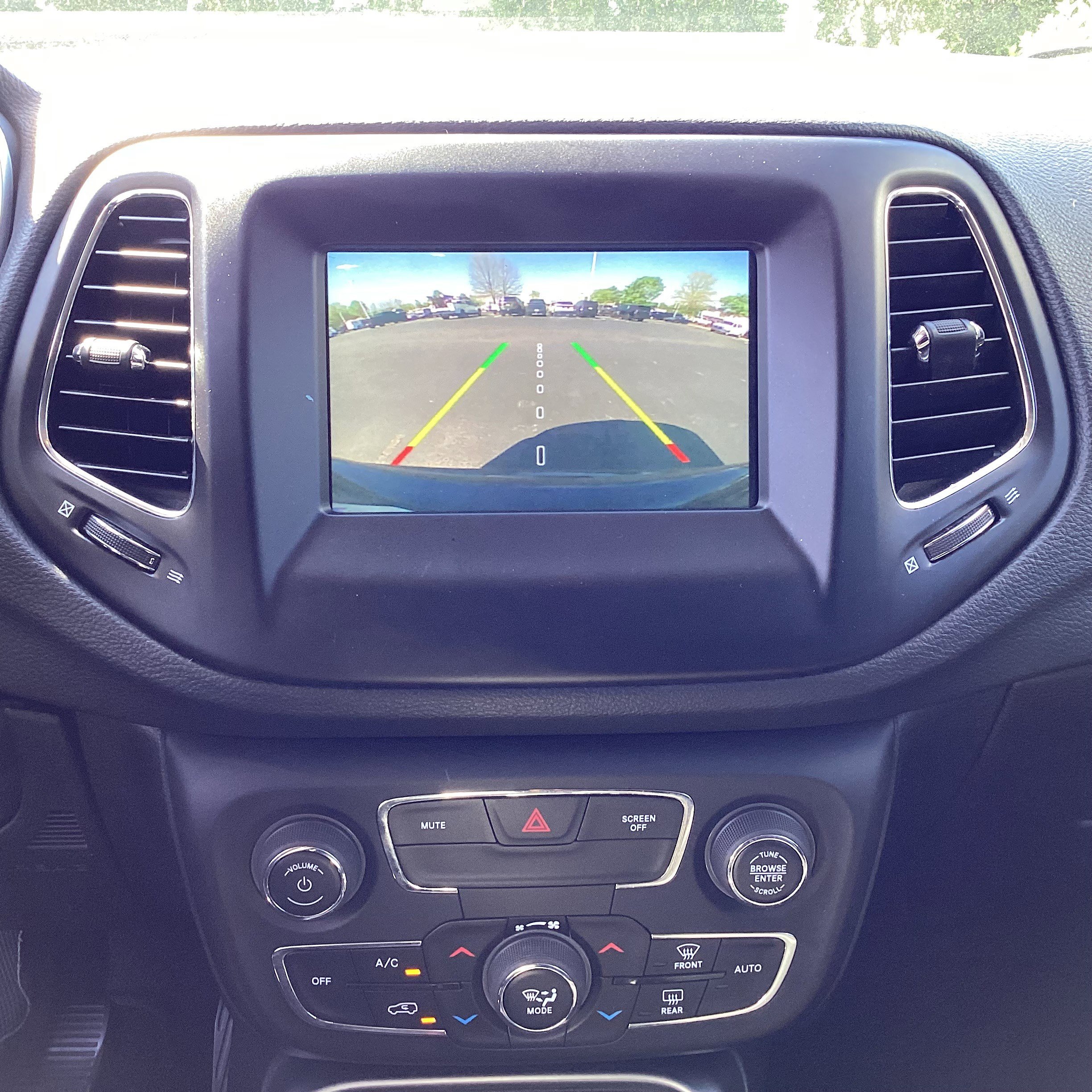 Used 2018 Jeep Compass Latitude w/ Popular Equipment Group image 31