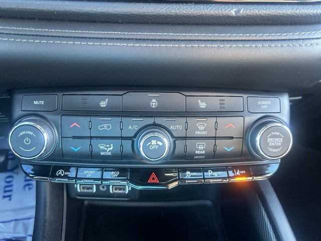 Used 2022 Dodge Durango GT AWD/4WD image 35