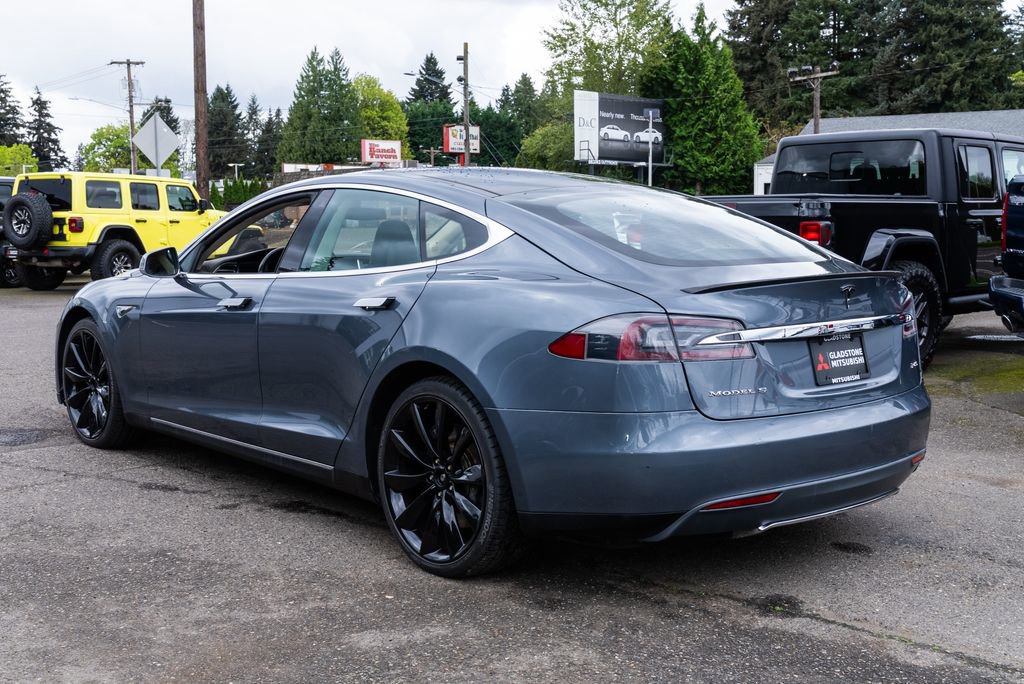 Used 2013 Tesla Model S Performance image 4