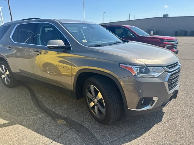 Used 2018 Chevrolet Traverse LT AWD/4WD image 2