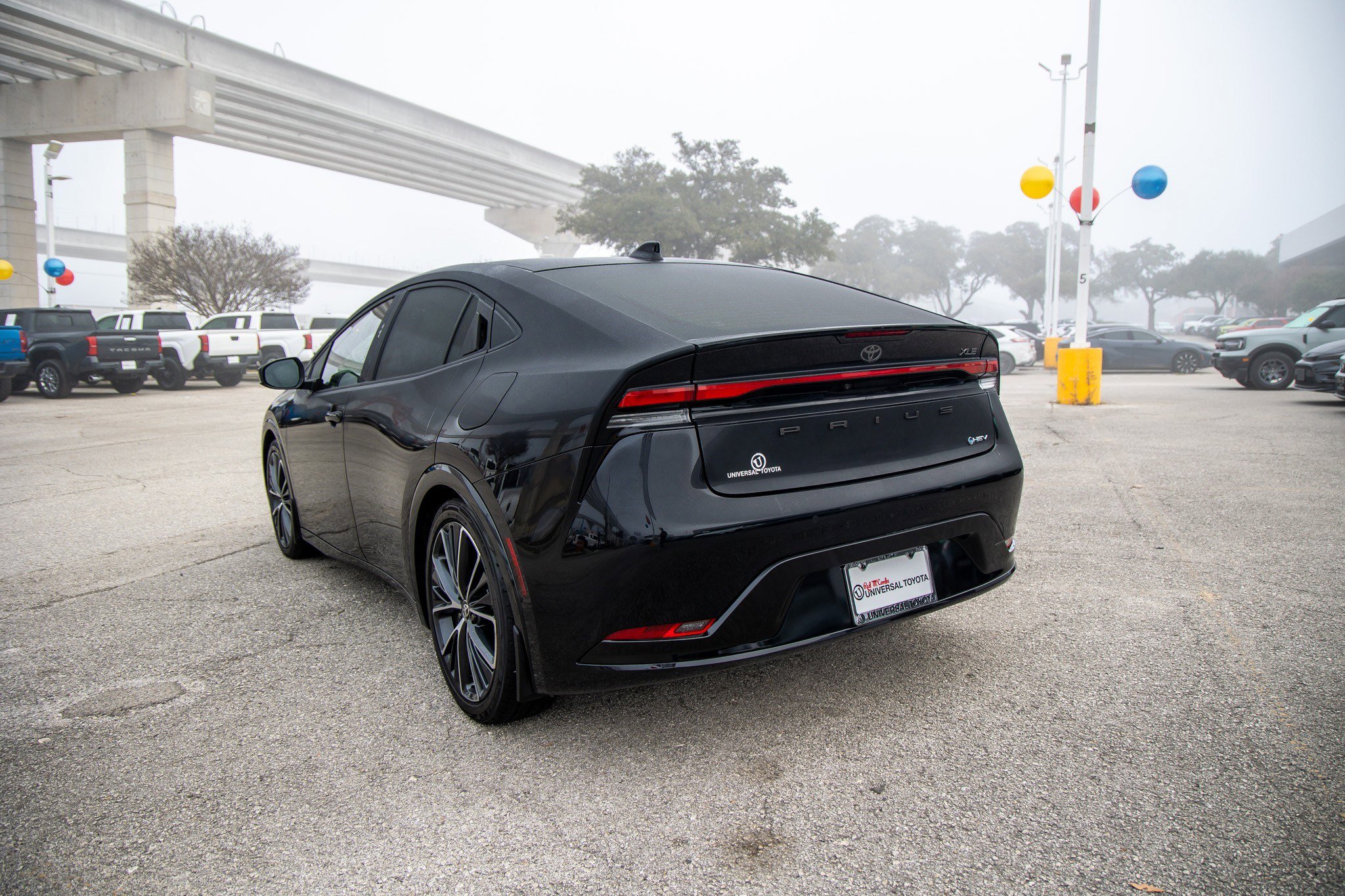 Used 2024 Toyota Prius XLE image 9