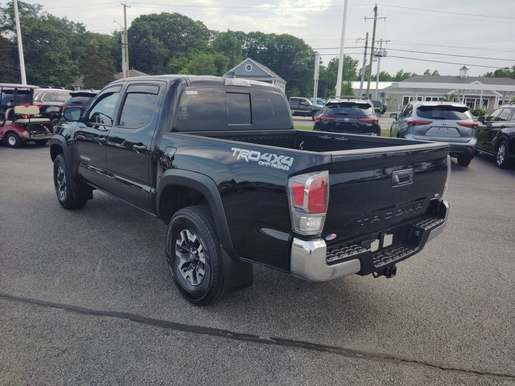 Certified 2023 Toyota Tacoma TRD Off-Road AWD/4WD image 5