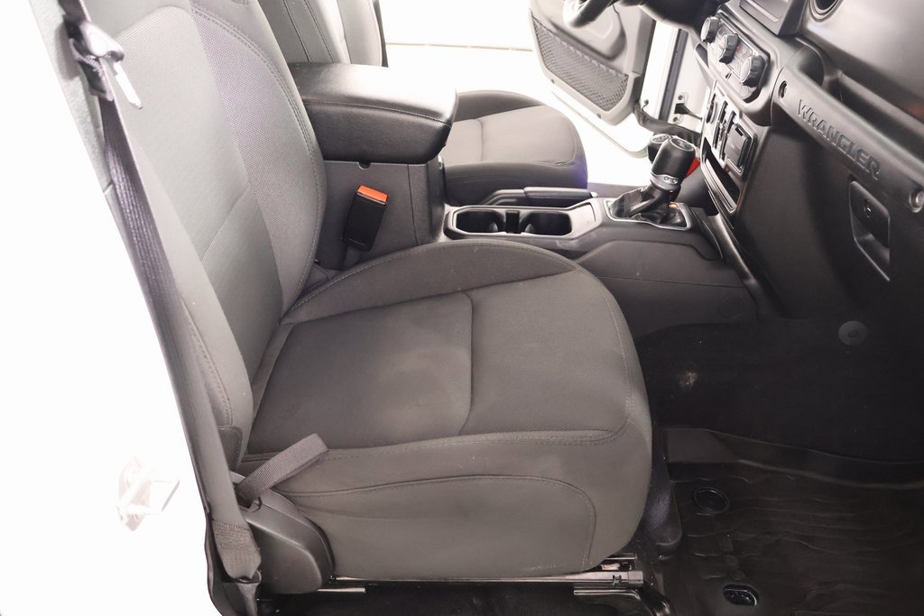 Used 2023 Jeep Wrangler Sport S image 13