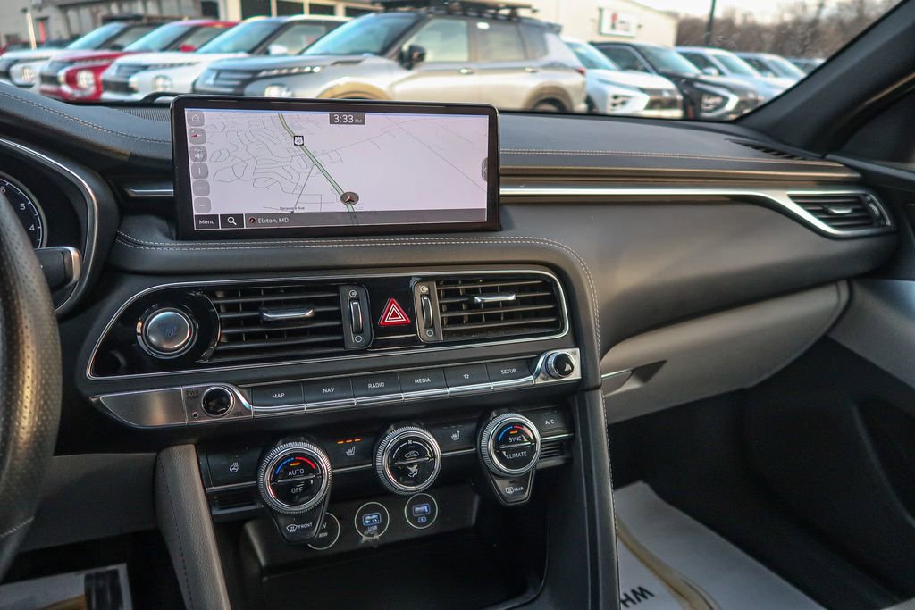 Used 2023 Genesis G70 2.0T image 31