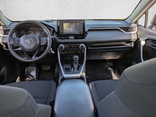 Used 2020 Toyota RAV4 LE image 16