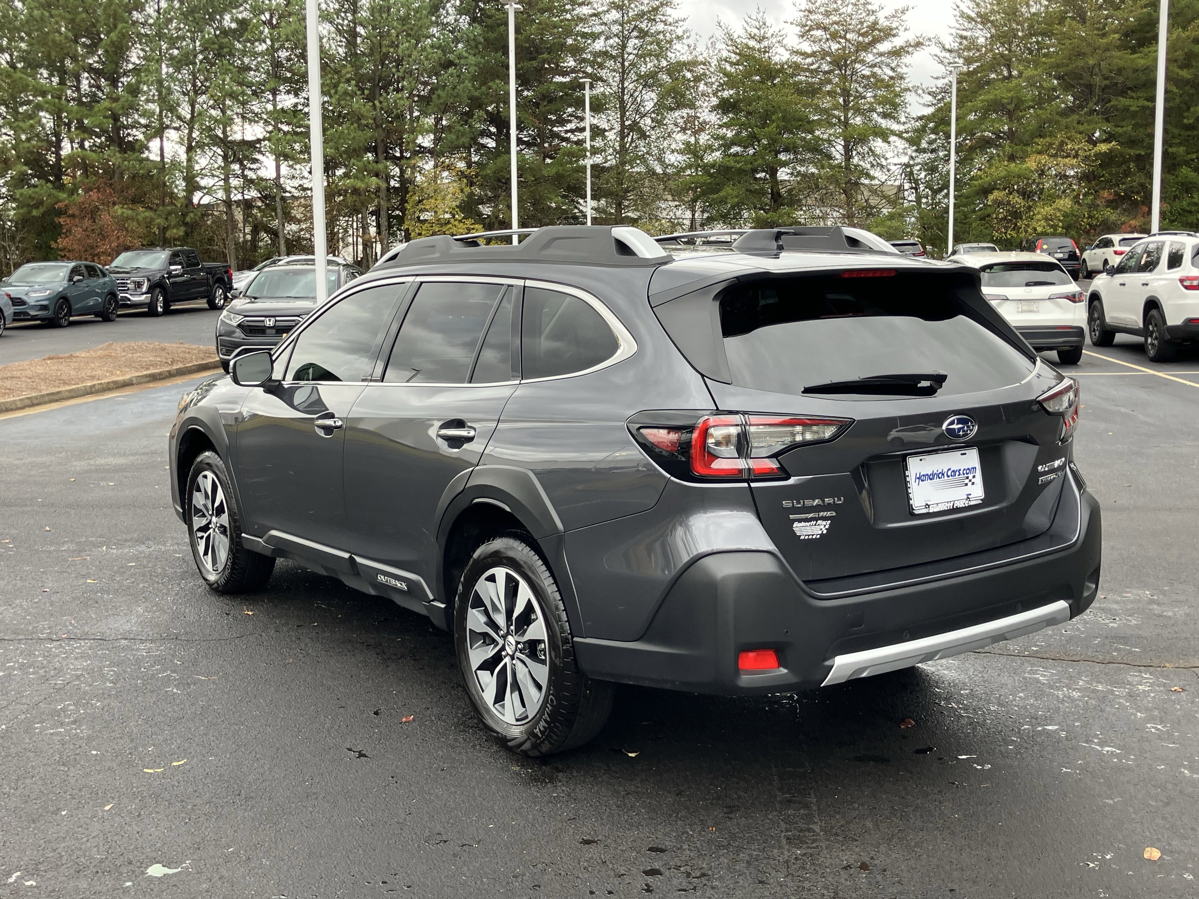 Used 2025 Subaru Outback Touring XT image 8