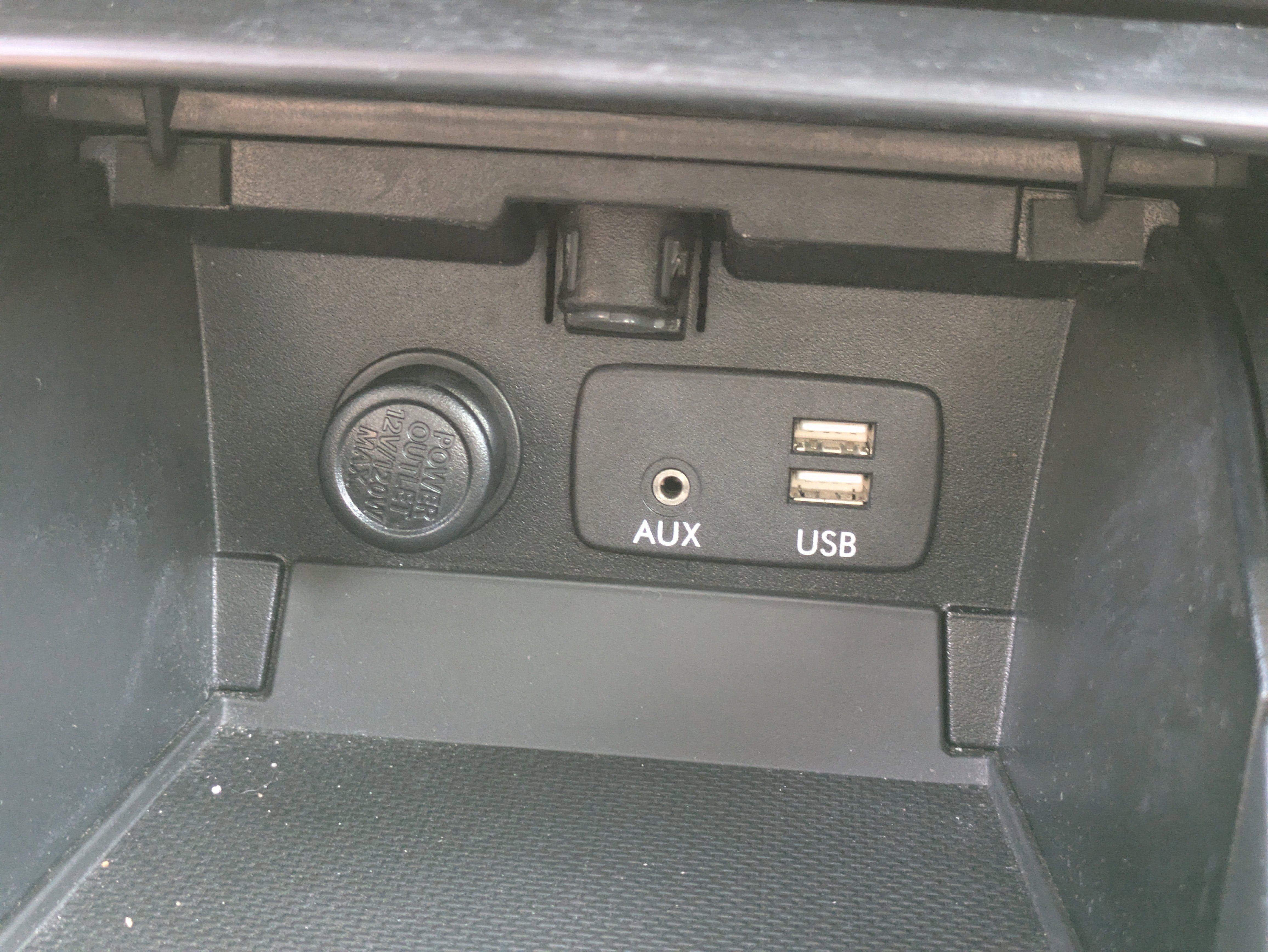 Used 2018 Subaru Outback 3.6R Touring w/ Popular Package #3 image 32