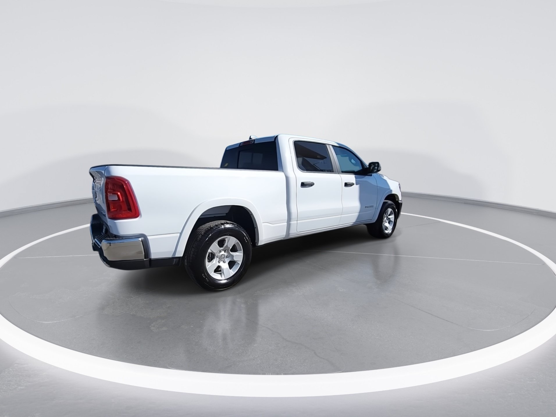 Used 2026 RAM 1500 Big Horn AWD/4WD image 8