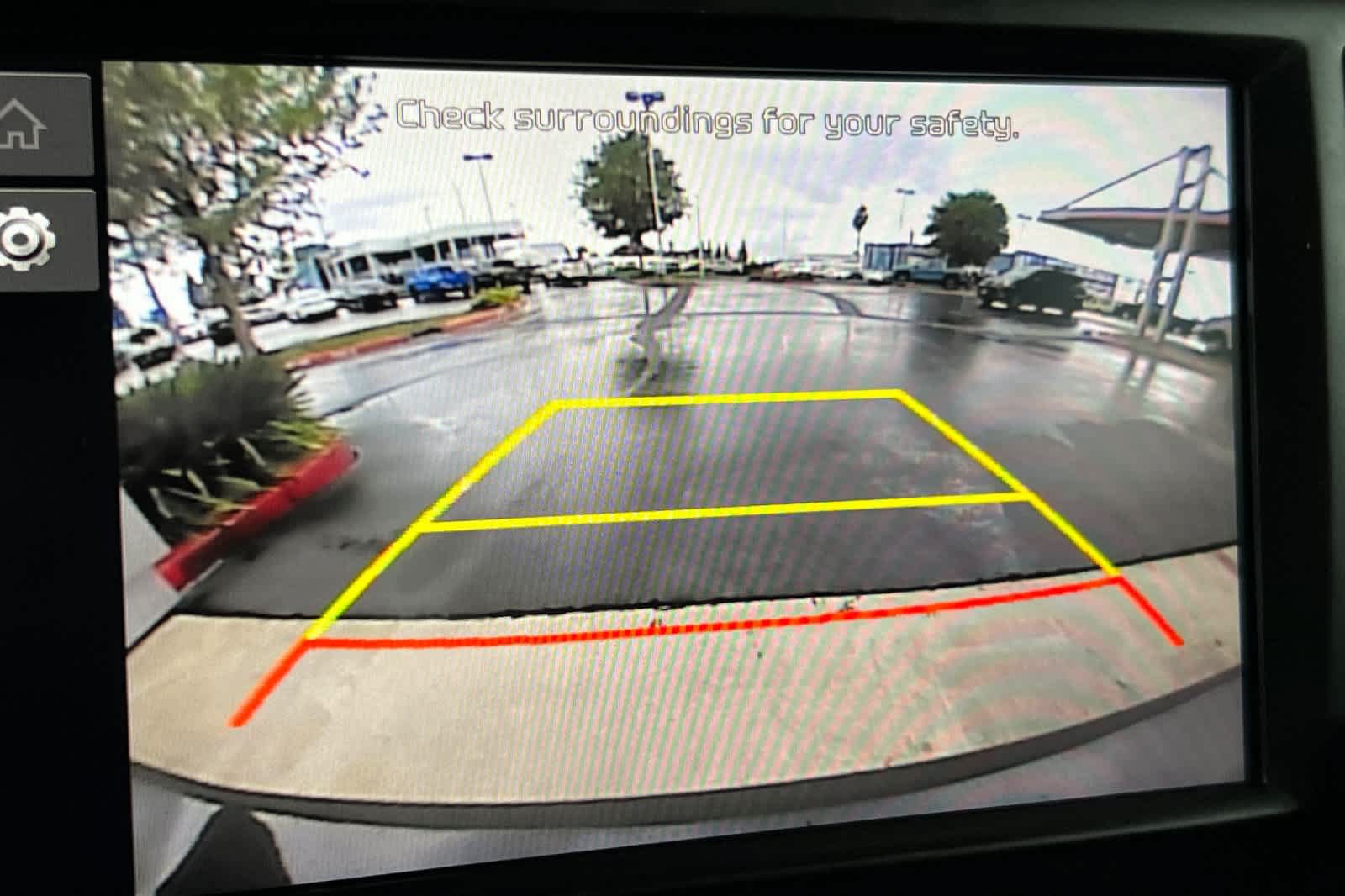 Used 2025 Kia Soul LX w/ LX Technology Package FWD image 20