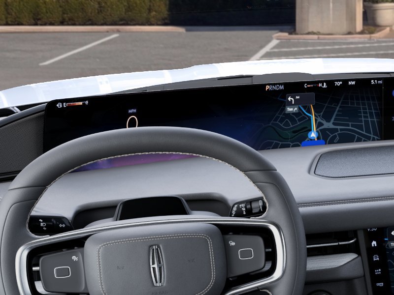 New 2027 Lincoln Navigator Reserve AWD/4WD image 13