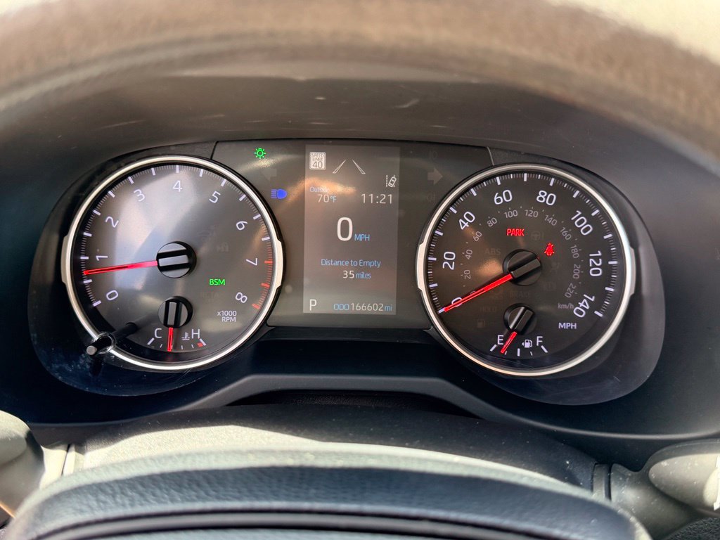Used 2019 Toyota RAV4 XLE w/ Convenience Package AWD/4WD image 14