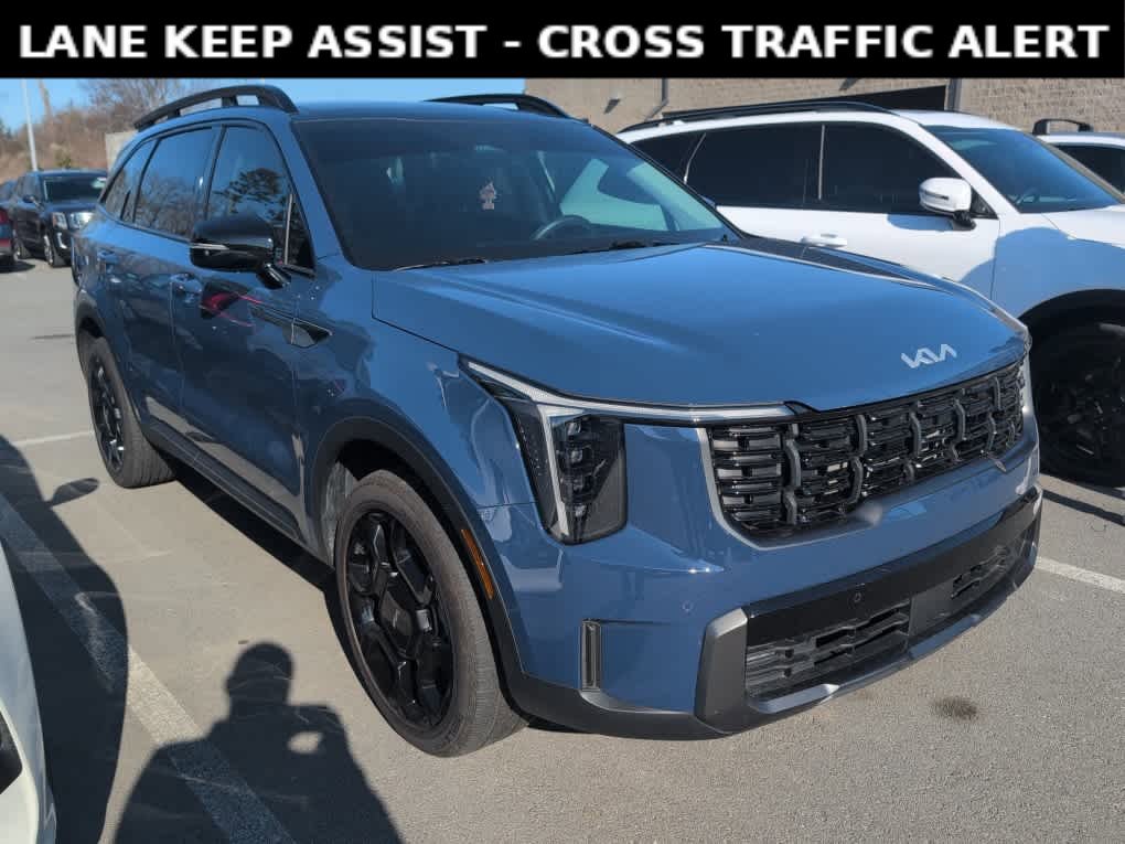 Used 2024 Kia Sorento X-Line EX image 3