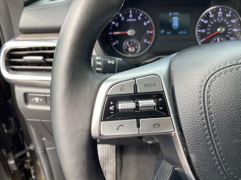 Used 2022 Kia Telluride EX w/ EX Premium Package image 19
