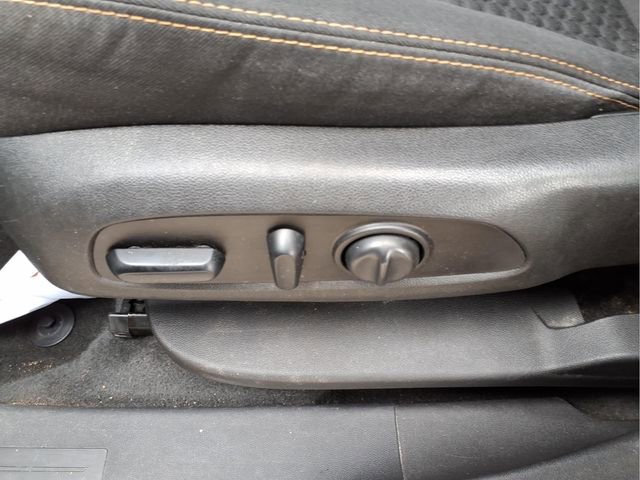 Used 2018 GMC Terrain SLE w/ Driver Convenience Package image 13