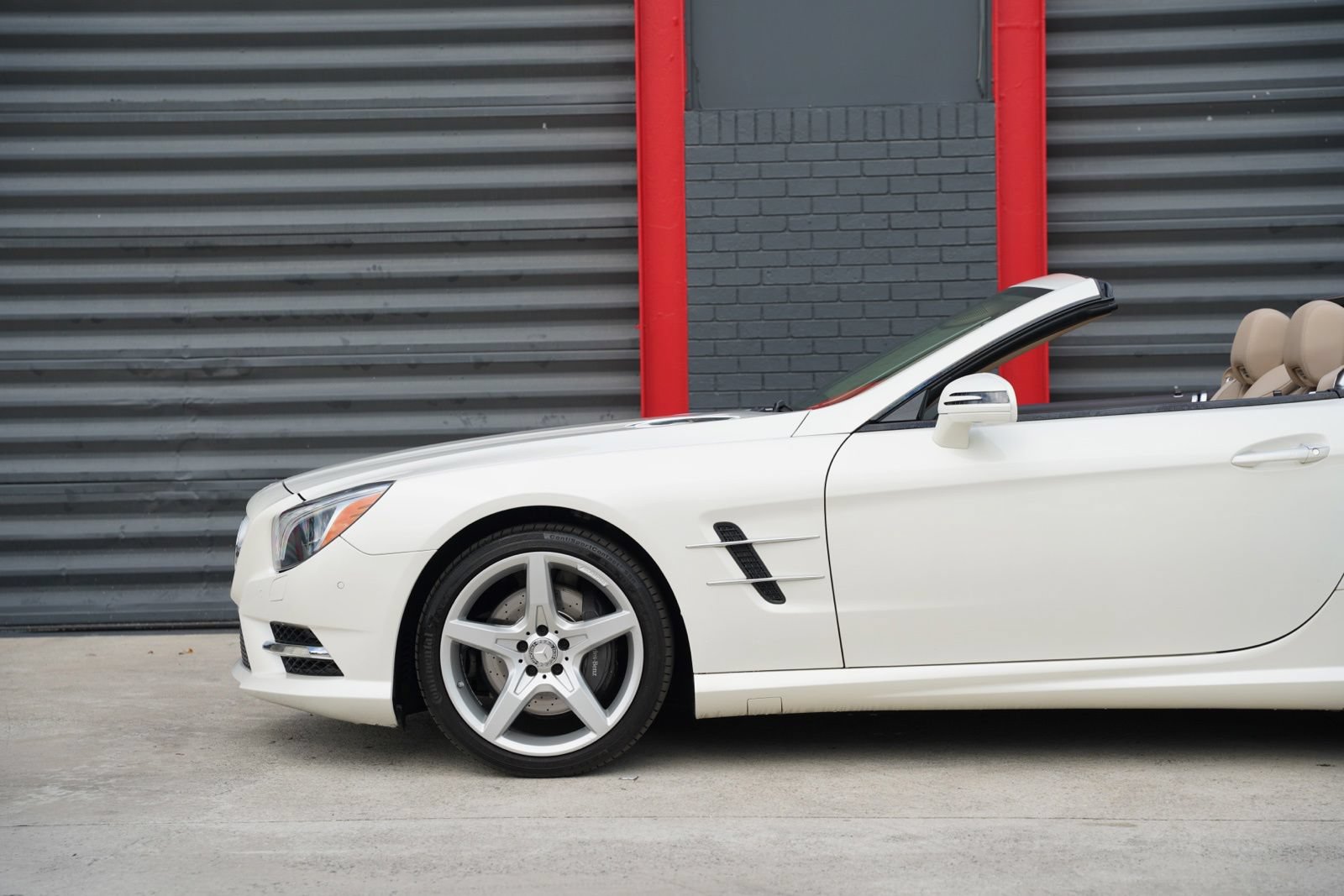 Used 2016 Mercedes-Benz SL 400 image 12