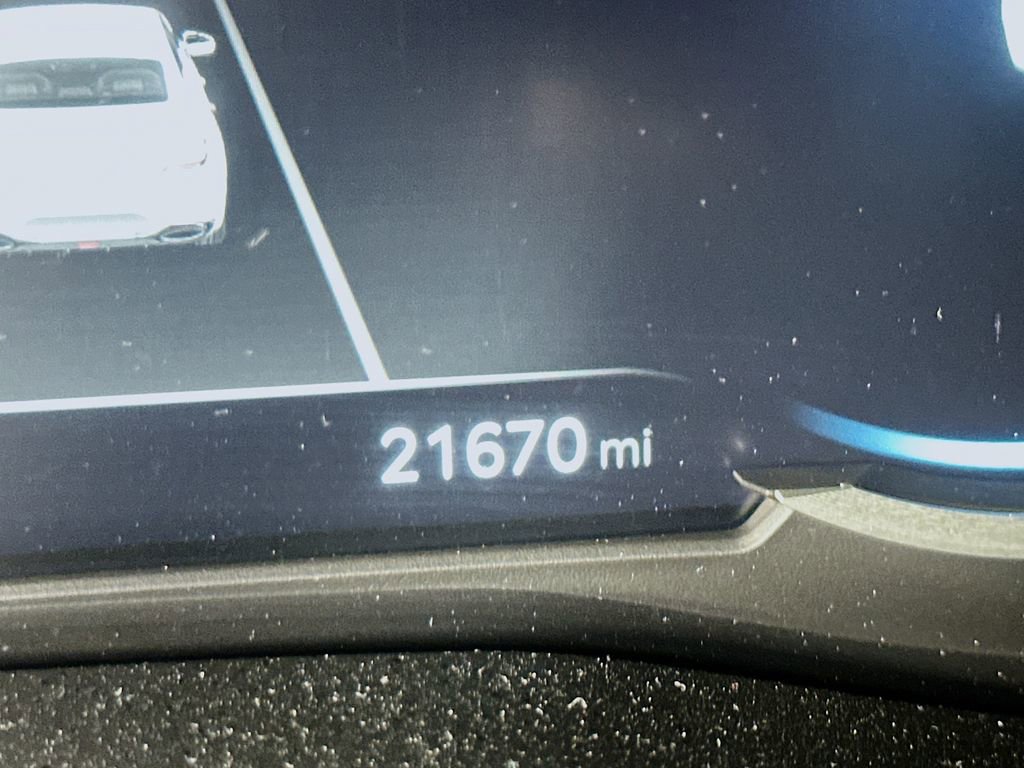 Used 2023 Genesis G70 2.0T w/ Sport Prestige Package image 36