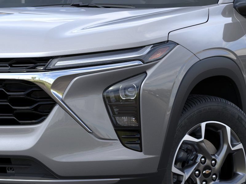 New 2026 Chevrolet Trax LT w/ LT Convenience Package FWD image 11