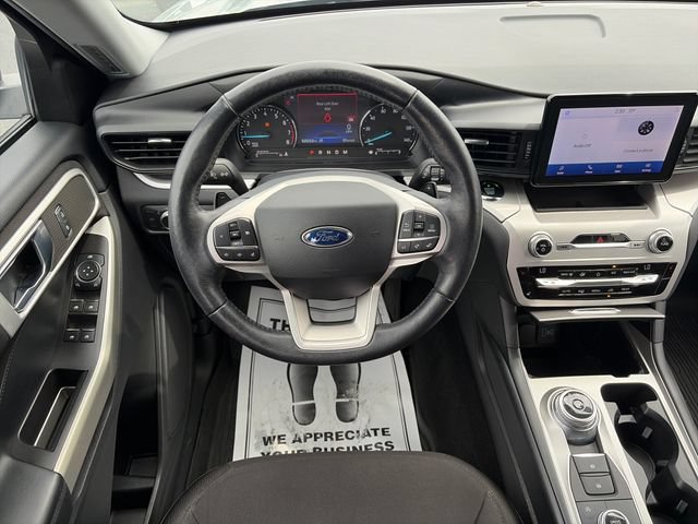 Used 2020 Ford Explorer XLT w/ Comfort Package AWD/4WD image 14