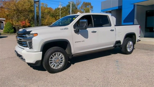 Certified 2021 Chevrolet Silverado 2500 High Country w/ Technology Package image 4